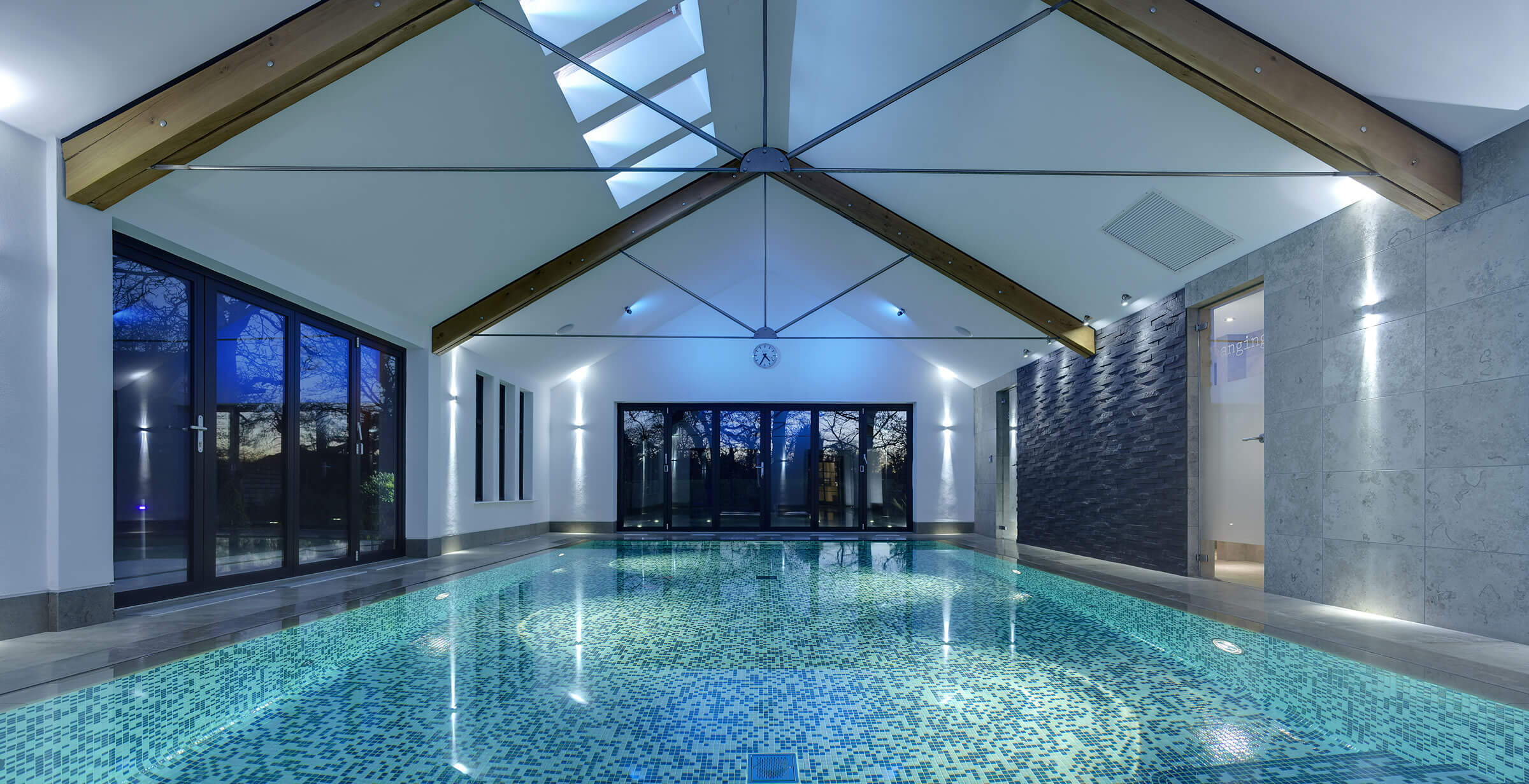 Bespoke Luxury Swimming Pool Design & Construction